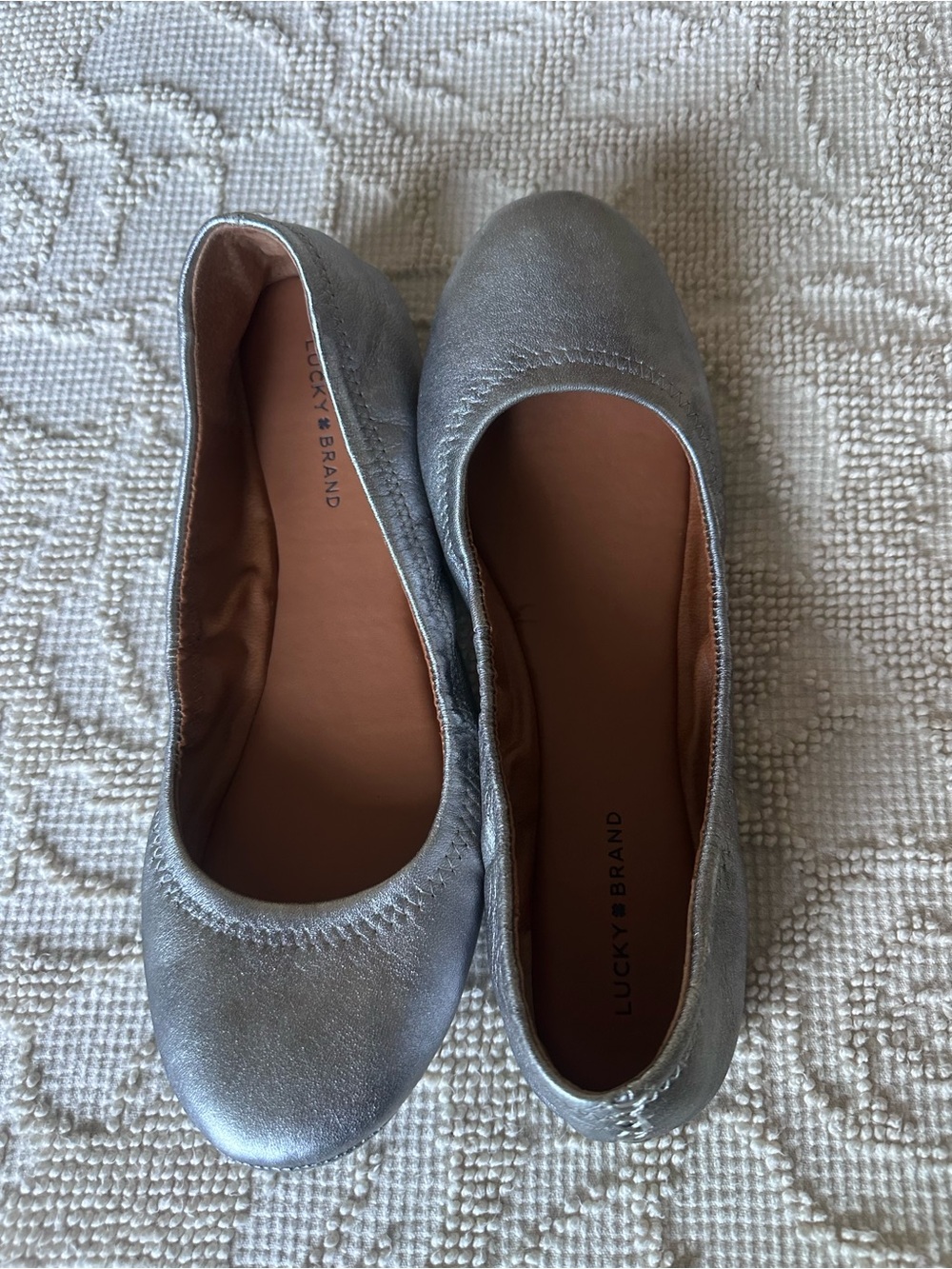 Lucky Brand Pewter Metallic Emmie Leather Ballet Everyday Classic Flats 8.5 - Picture 4 of 10